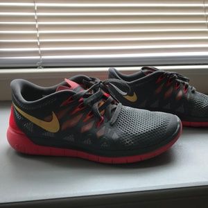 Nike Free Grey/Red/Orange Sneaker
